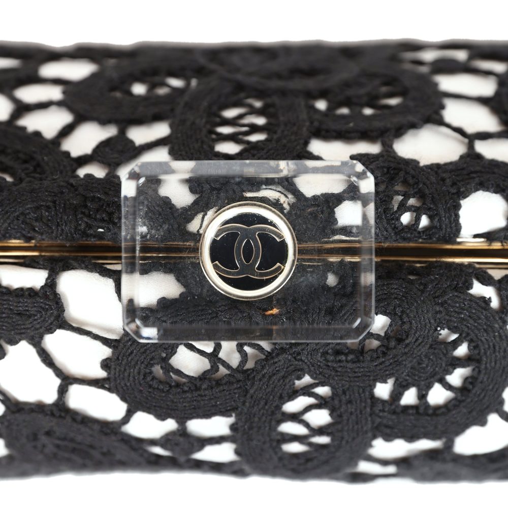 Chanel Clutch Black and White Floral Lace Gold Hardware - Image 7