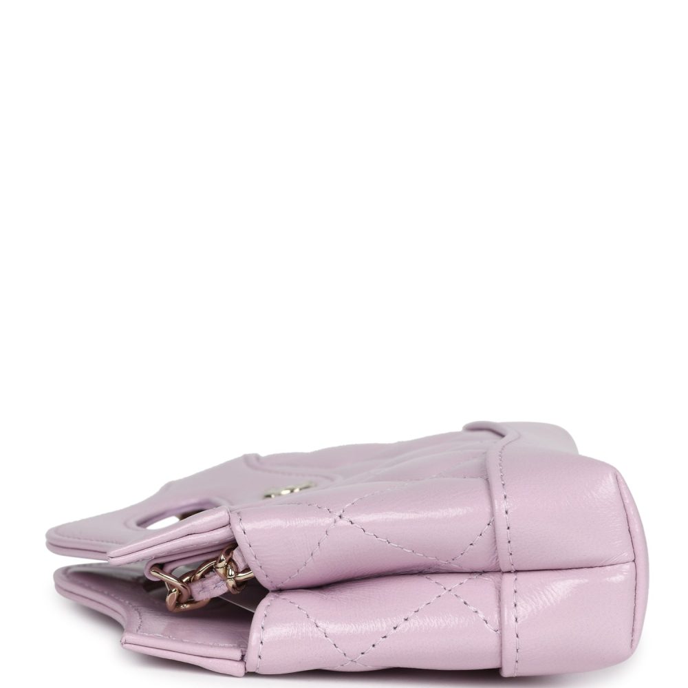 Chanel Micro 31 Shopper Light Purple Shiny Lambskin Light Gold Hardware - Image 3