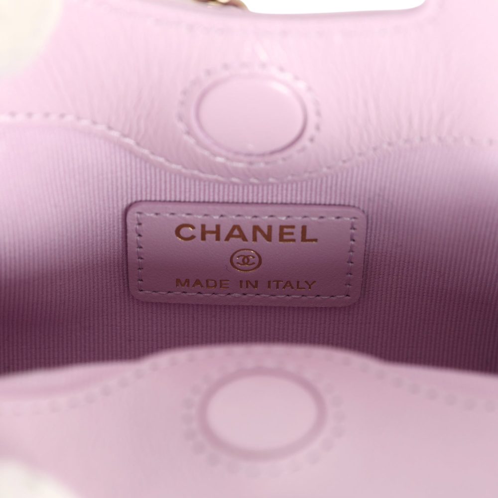 Chanel Micro 31 Shopper Light Purple Shiny Lambskin Light Gold Hardware - Image 9