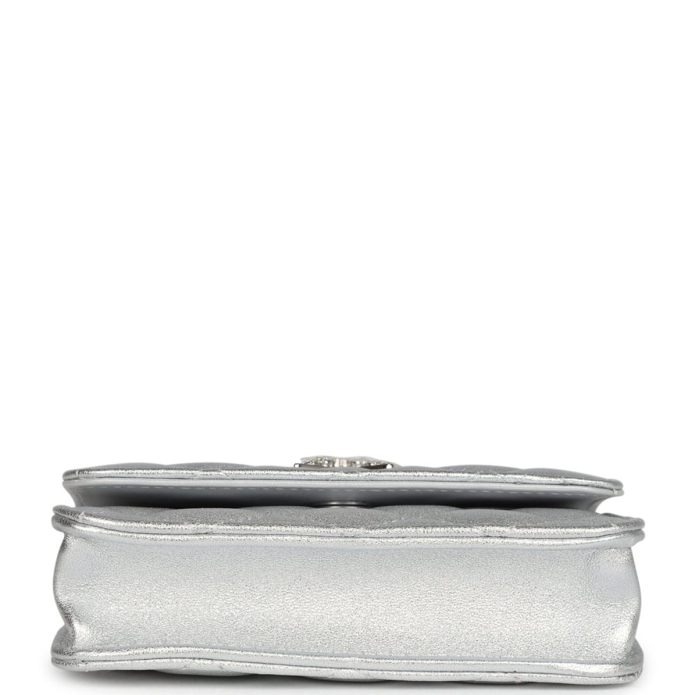 Chanel Crystal CC Walk Of Fame Clutch Wallet Silver Metallic Goatskin Silver Hardware - Image 6