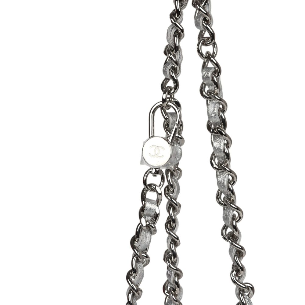 Chanel Crystal CC Walk Of Fame Clutch Wallet Silver Metallic Goatskin Silver Hardware - Image 8