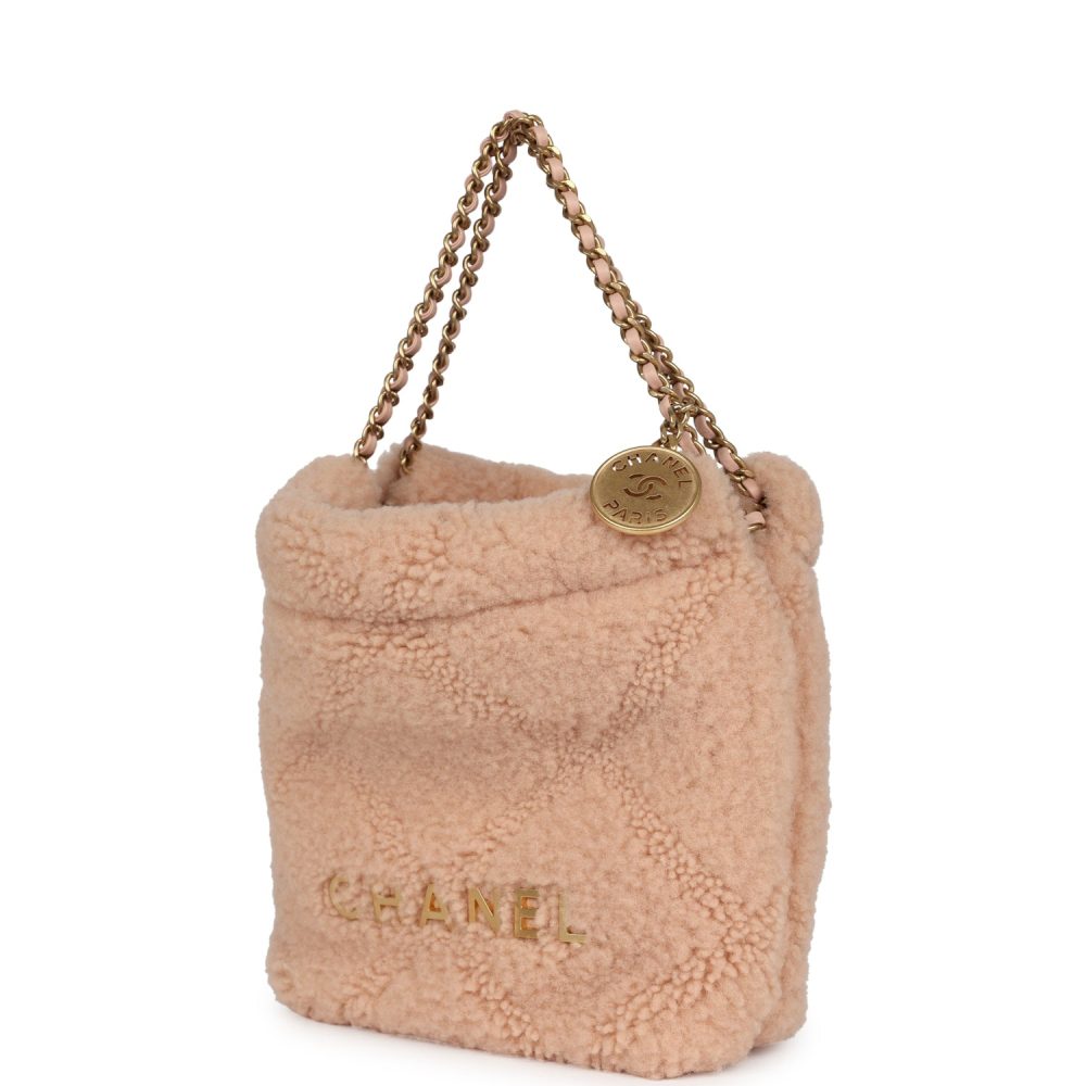 Chanel Mini 22 Bag Light Pink Shearling Gold Hardware - Image 5