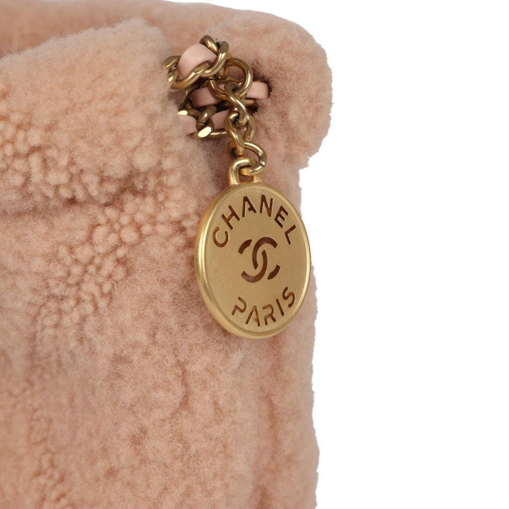 Chanel Mini 22 Bag Light Pink Shearling Gold Hardware - Image 6