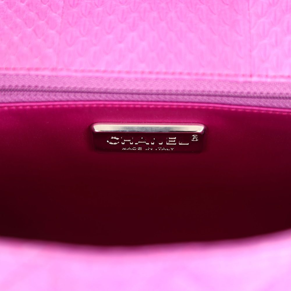 Pre-owned Chanel Medium Easy Carry Flap Bag Purple Python Silver Hardware - Image 9
