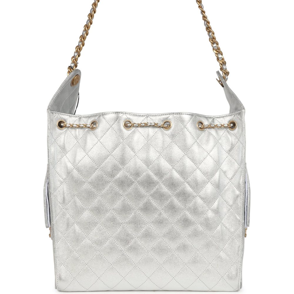 Chanel Medium 25 Hobo Bag Metallic Silver Caviar Antique Gold Hardware - Image 4