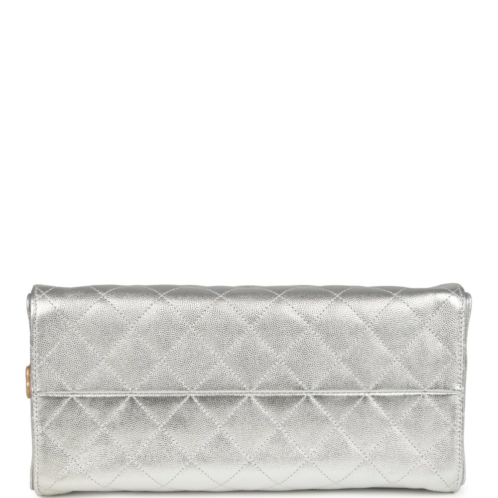 Chanel Medium 25 Hobo Bag Metallic Silver Caviar Antique Gold Hardware - Image 6