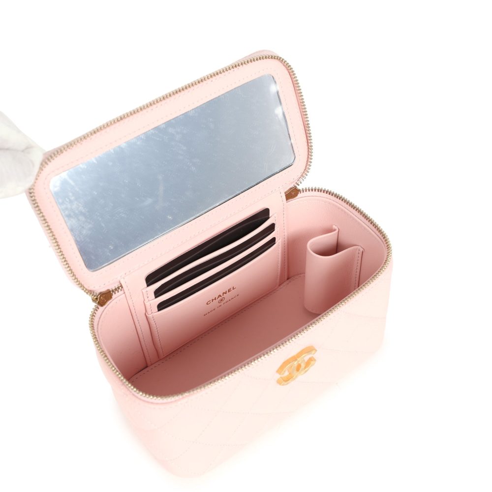Chanel Small CC Vanity Case Light Pink Caviar Faux Pearls Brushed Gold Hardware - Image 9