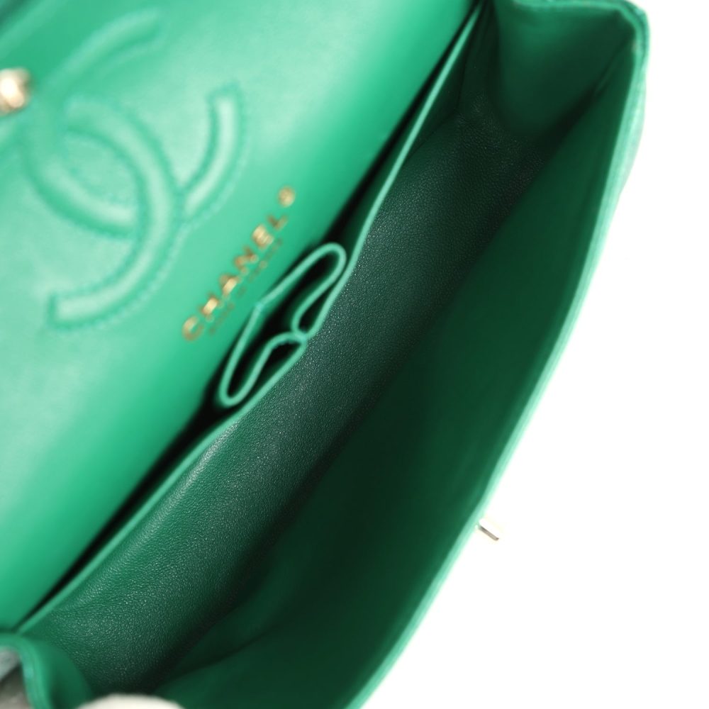 Chanel Small Classic Double Flap Bag Emerald Green Shiny Caviar Gold Hardware - Image 9