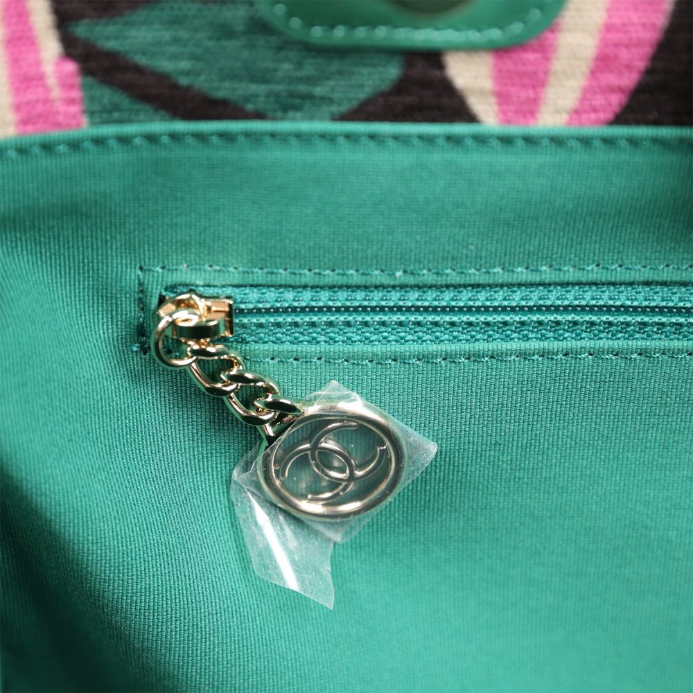 Chanel Small Deauville Shopping Tote Green and Pink Tropical Floral Velvet Light Gold Hardware - Image 11