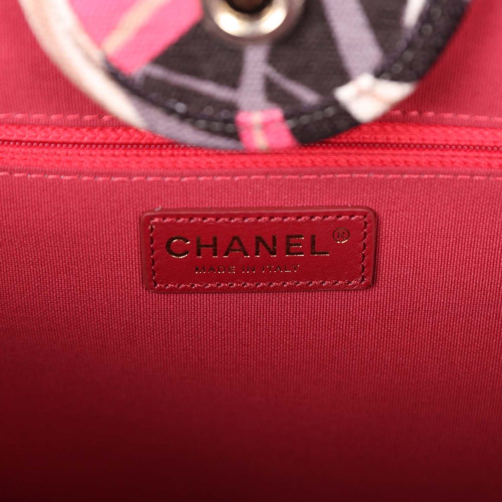 Chanel Medium Deauville Shopping Tote Grey and Pink Tropical Floral Velvet Light Gold Hardware - Image 10
