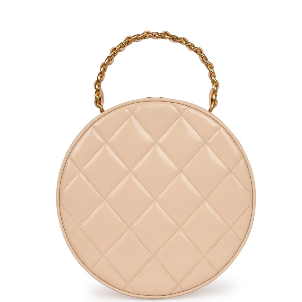 Vintage Chanel Round Vanity Bag Beige and Black Patent Leather Antique Gold Hardware - Image 4