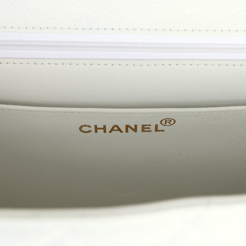 Vintage Chanel Jumbo Single Flap Bag White Caviar Gold Hardware - Image 9