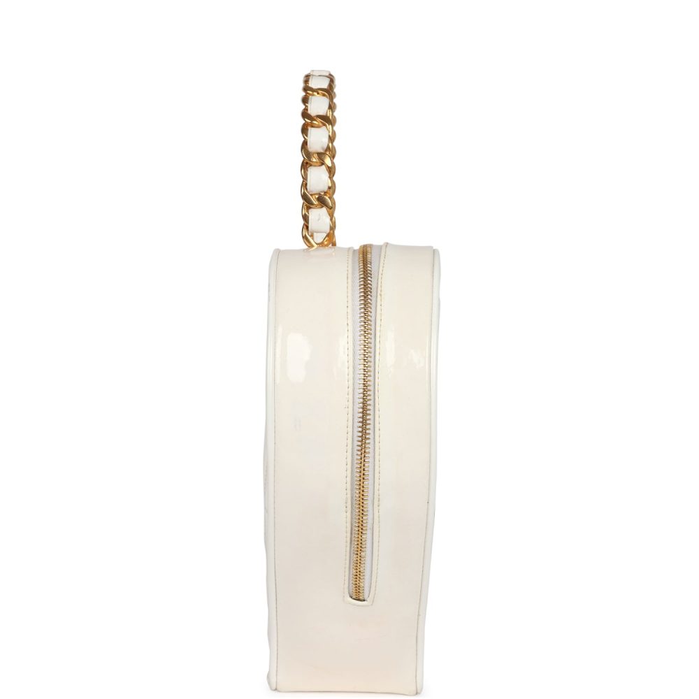 Vintage Chanel Heart Vanity Bag White and Black Patent Antique Gold Hardware - Image 3