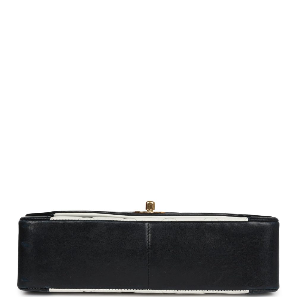 Vintage Chanel Medium Diana Flap Bag White and Black Lambskin Gold Hardware - Image 6