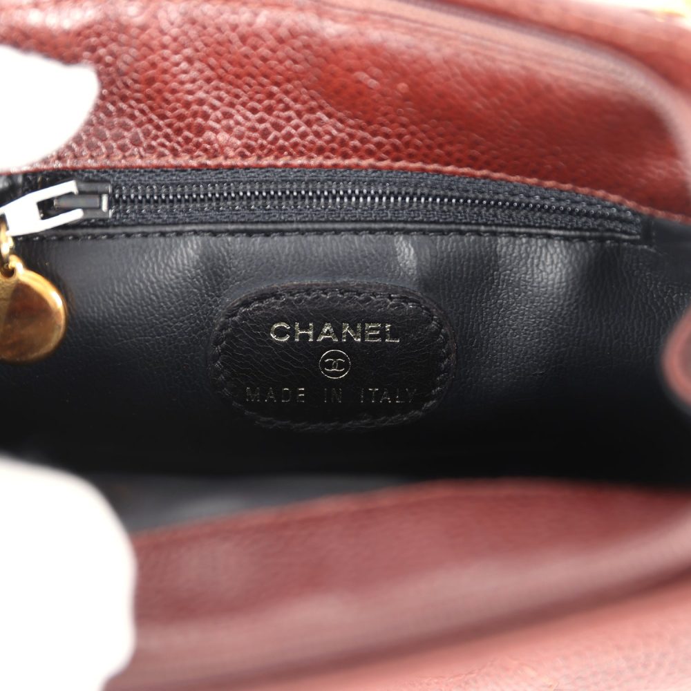 Vintage Chanel CC Shoulder Bag Brown Caviar Gold Hardware - Image 10