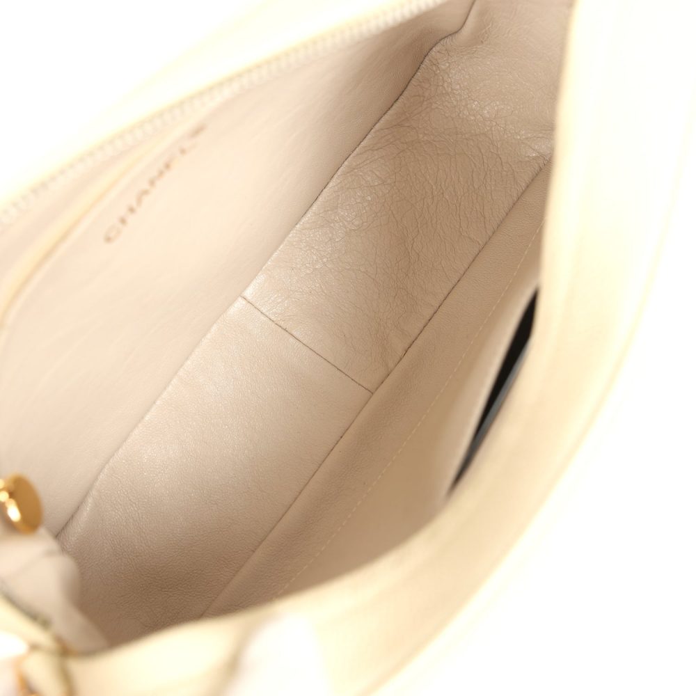 Vintage Chanel Medium Camera Bag Light Beige Caviar Gold Hardware - Image 9