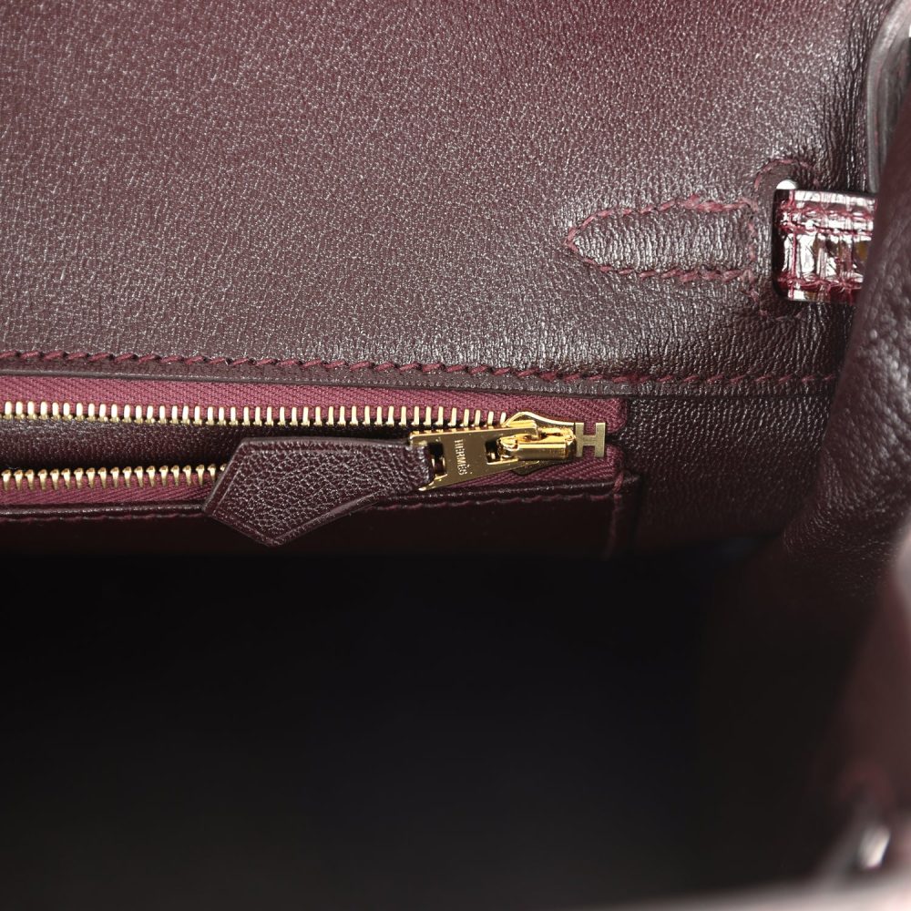 Hermes Birkin 25 Bordeaux Shiny Niloticus Crocodile Gold Hardware - Image 9