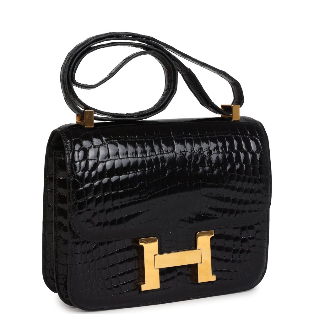 Pre-owned Hermes Constance 24 Black Shiny Niloticus Crocodile Gold Hardware - Image 2