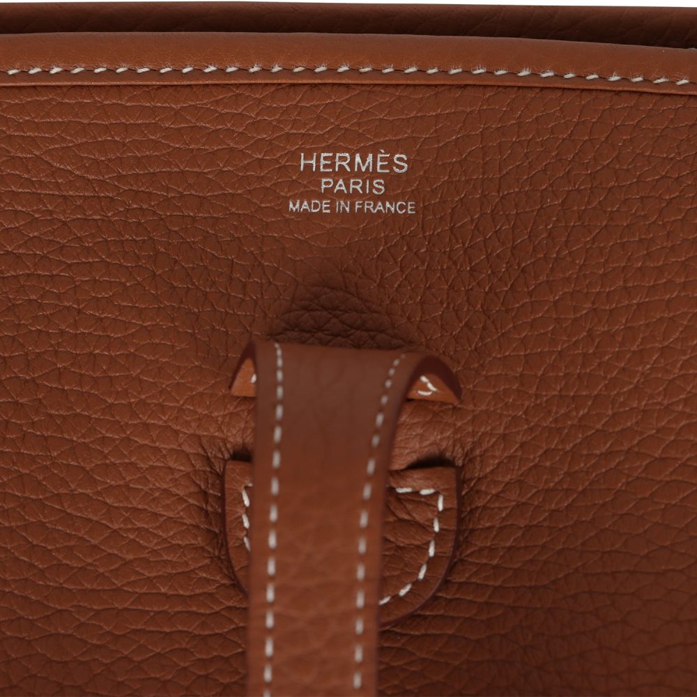 Hermes Evelyne III PM Gold Clemence Palladium Hardware - Image 7