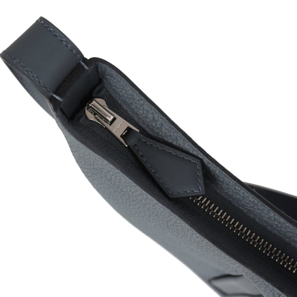 Hermes P'tit Arcon Bag Gris Misty Togo and Swift Palladium Hardware - Image 10