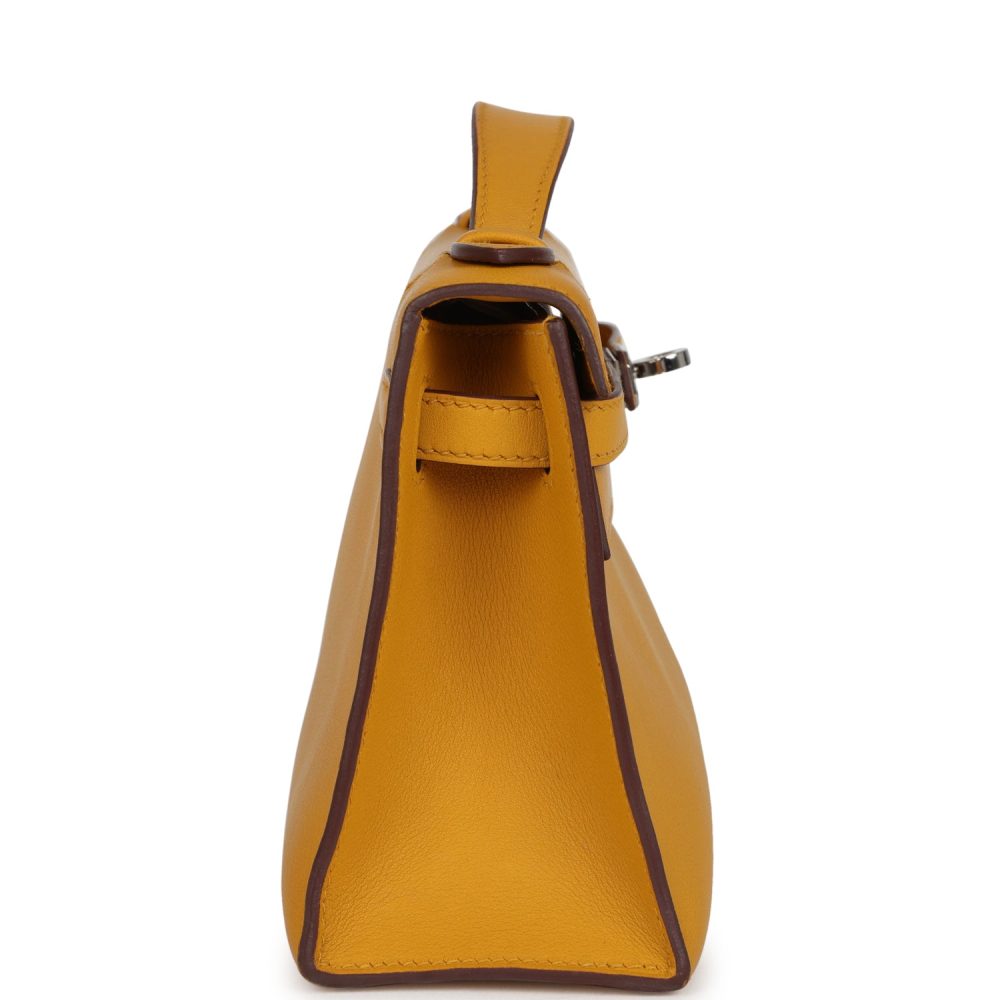 Pre-owned Hermes Kelly Pochette Jaune Ambre Swift Palladium Hardware - Image 3