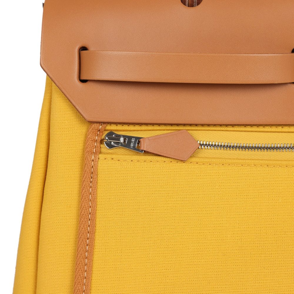 Hermes Herbag Zip 31 PM Soleil Toile H Canvas and Natural Sable Vache Hunter Palladium Hardware - Image 7