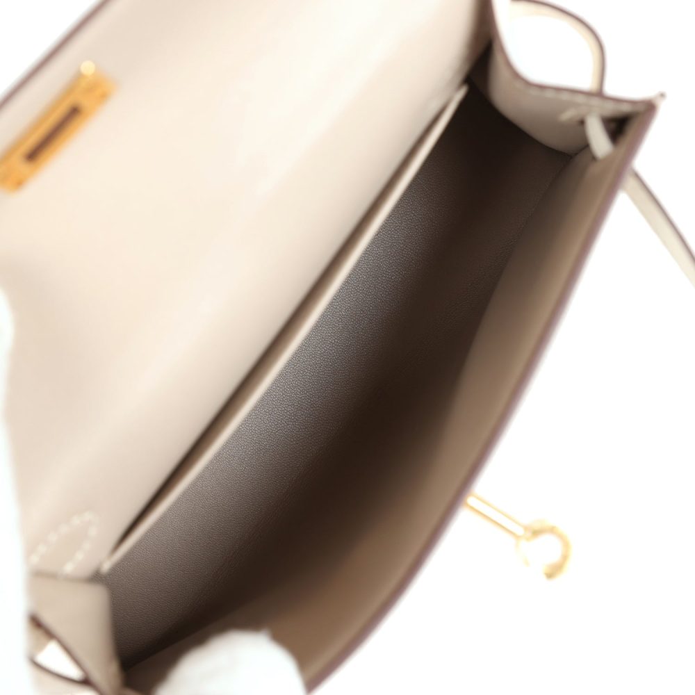 Hermes Special Order (HSS) Kelly Sellier 20 Gris Tourterelle and Nata Chevre Gold Hardware - Image 8