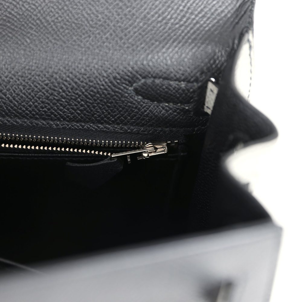 Hermes Special Order (HSS) Kelly Sellier 25 Black and Gris Mouette Epsom Brushed Gold Hardware - Image 9