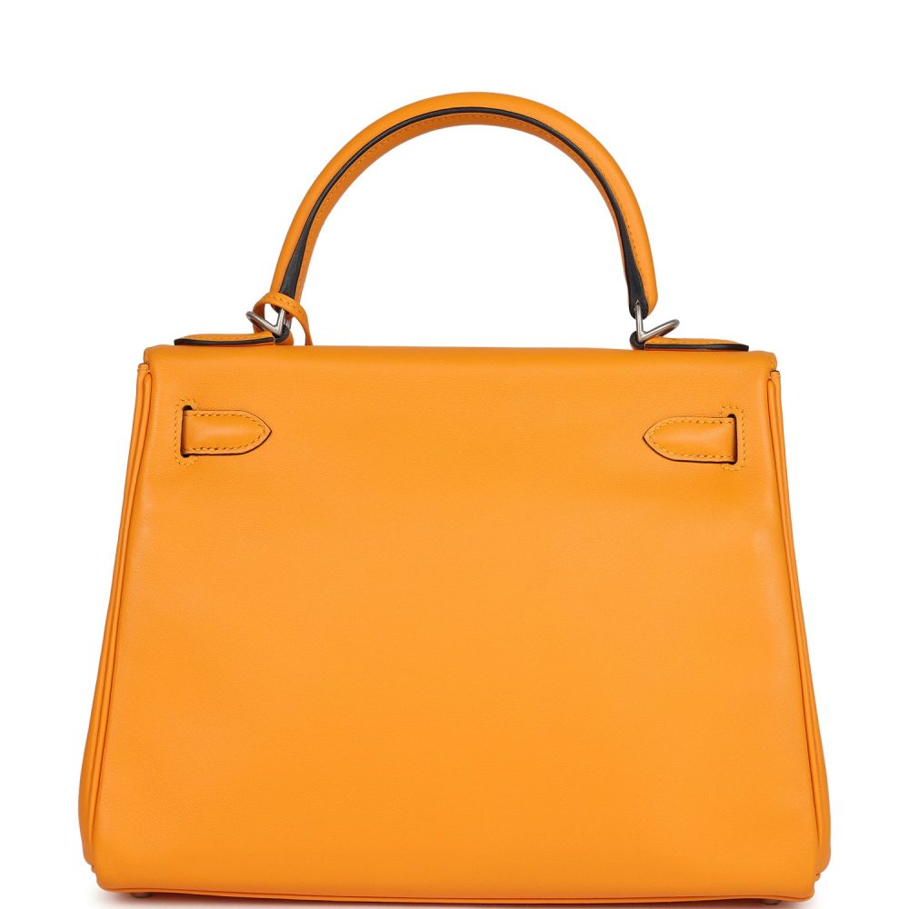 Hermes Special Order (HSS) Kelly Retourne 28 Jaune D'Or Swift Brushed Palladium Hardware - Image 4